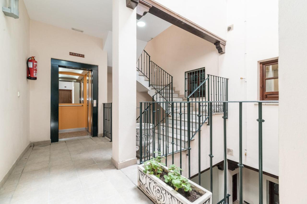 Modern Cozy Flat In Granada's Centre 1 *