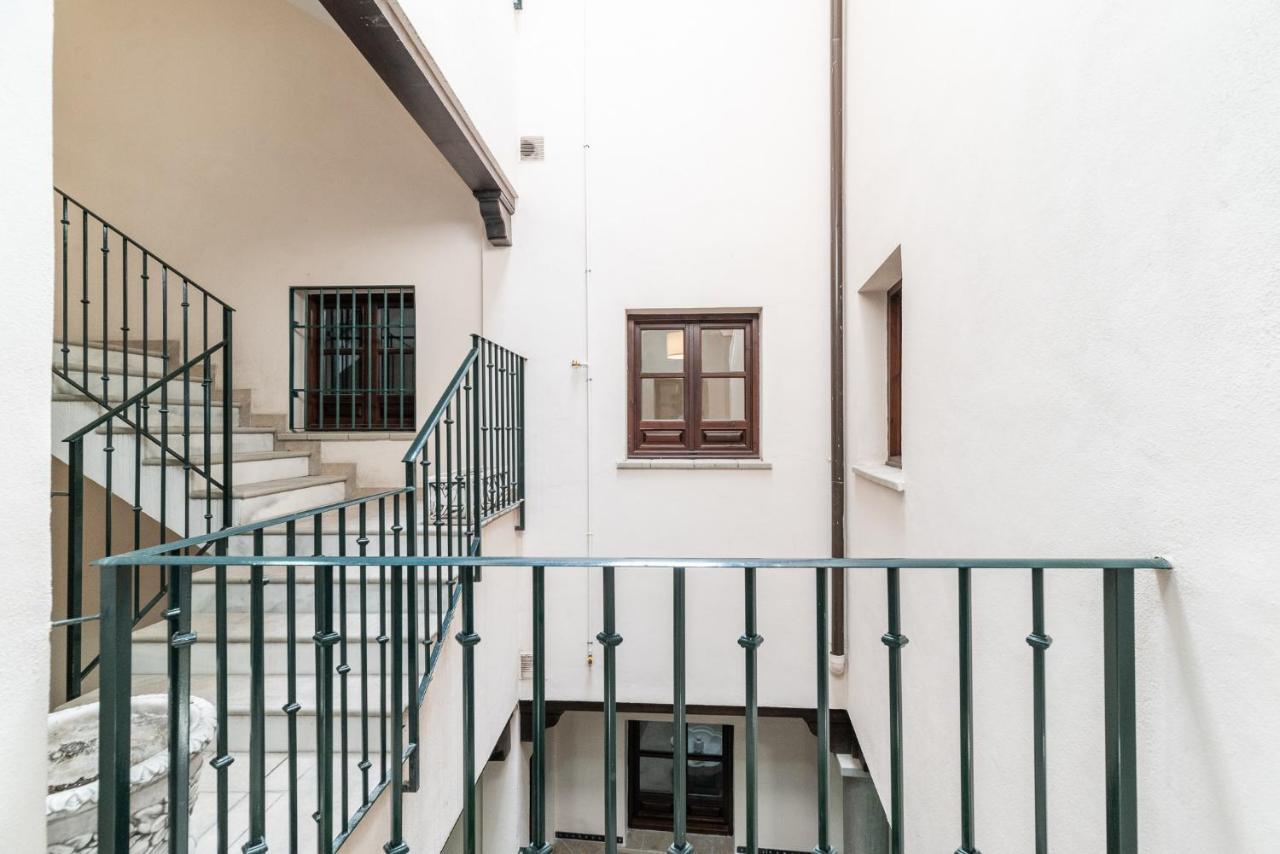 Apartment Modern Cozy Flat In Granada's Centre 1 Granada
